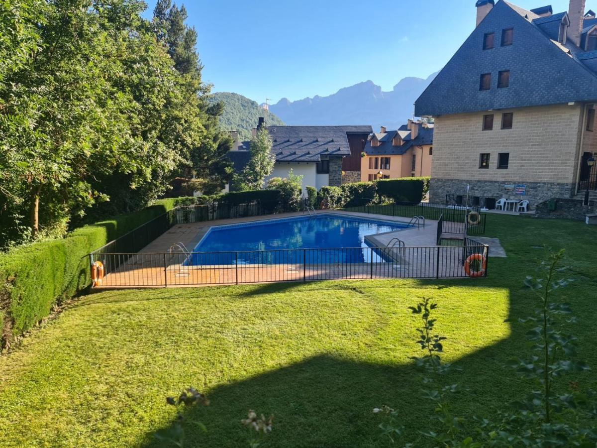 Apartamento En Panticosa Esterno foto